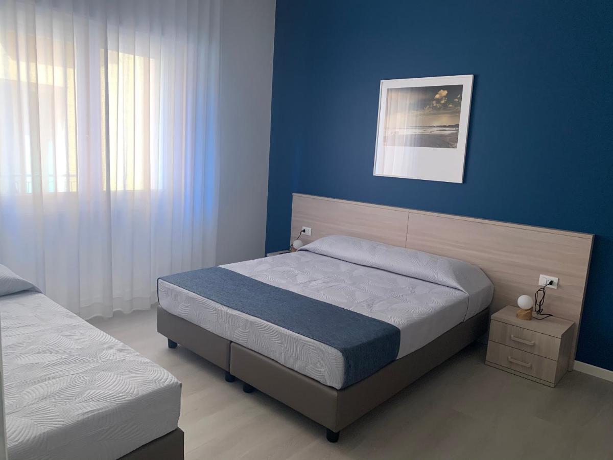 Mar60 Apartments Caorle Esterno foto