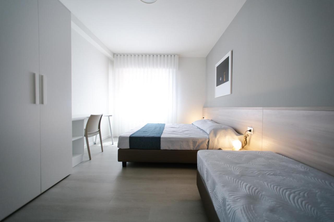 Mar60 Apartments Caorle Esterno foto