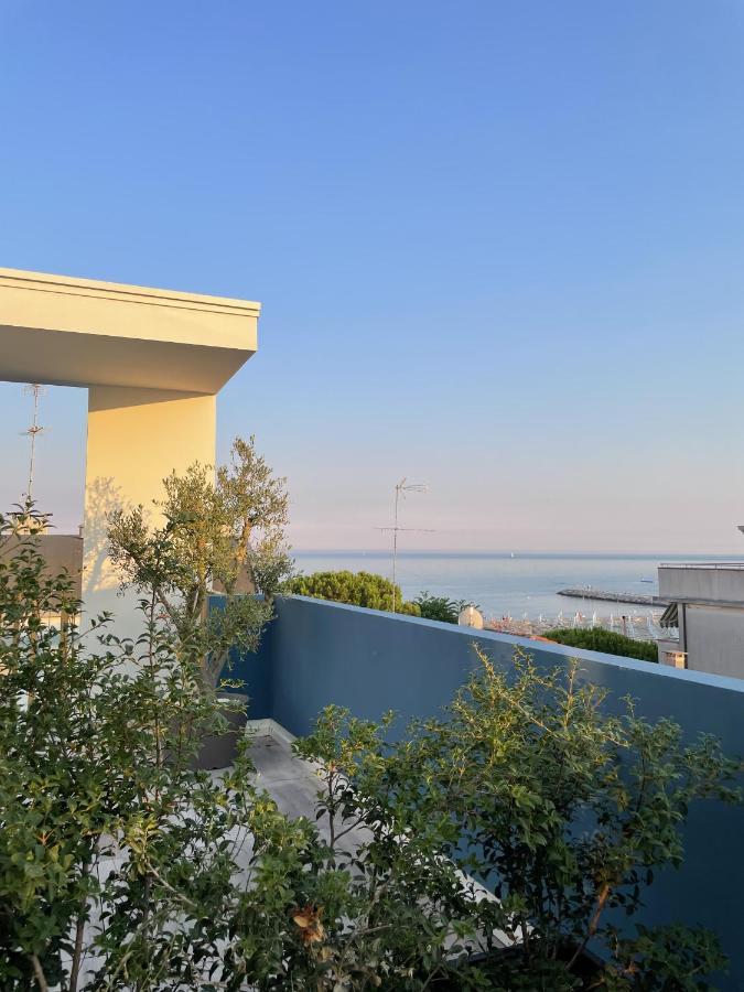 Mar60 Apartments Caorle Esterno foto